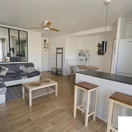 Apartamento Avec Grande Terrasse A Motte